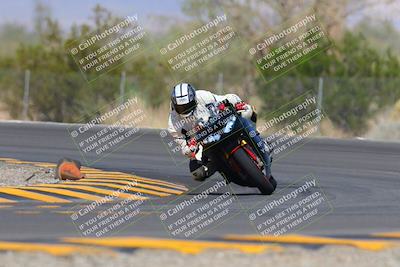 media/Oct-03-2022-Moto Forza (Mon) [[5f077a3730]]/Advanced Group/Session 3 (Turn 3)/